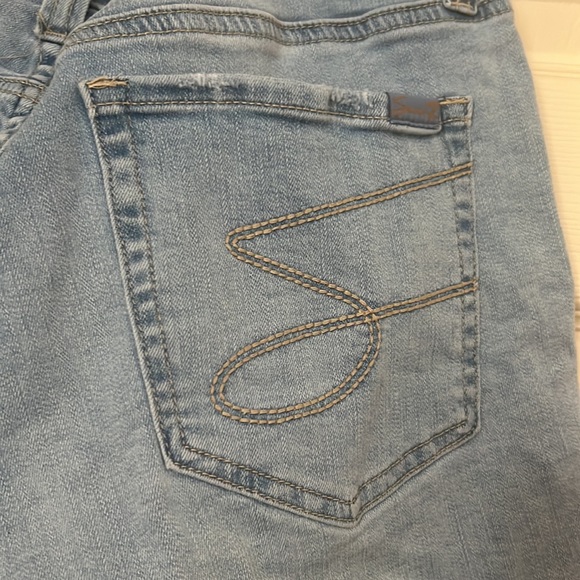Women Seven Denim Distressed Shorts - Picture 8 of 12